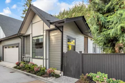 14 2427 164 Street, Surrey, BC, Surrey — Townhouse for sale