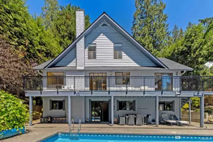 4702 Willow Place, West Vancouver, BC, West vancouver — Single Family Residence for sale