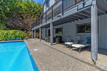 4702 Willow Place, West Vancouver, BC, West vancouver — Single Family Residence for sale