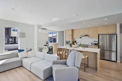 41222 Highline Place, Squamish, BC, Squamish — Townhouse for sale