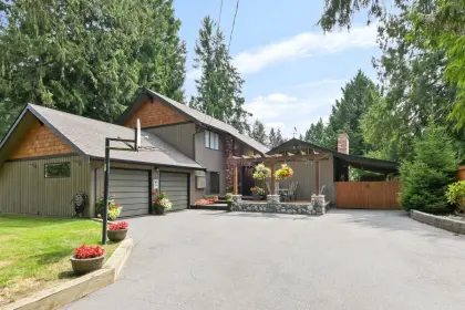 20296 37b Avenue, Langley, BC, Langley — Single Family Residence for sale