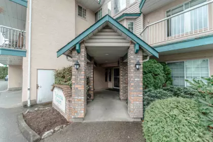 201 2567 Victoria Street, Abbotsford, BC, Abbotsford — Apartment/Condo for sale