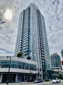 2210 13398 104 Avenue, Surrey, BC, Surrey — Apartment/Condo for sale