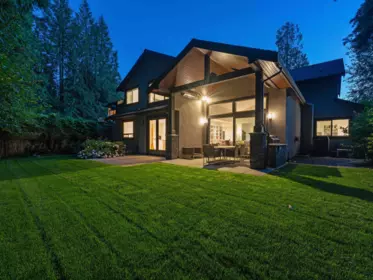 4062 Virginia Crescent, North Vancouver, BC, North vancouver — Single Family Residence for sale