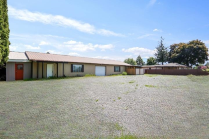Office / Den Photo of 7526 Lickman Road, Chilliwack, BC