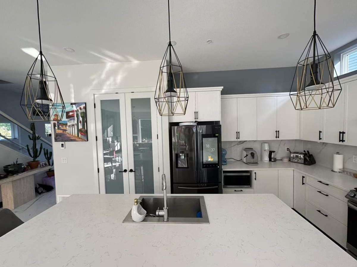 Guest Bathroom Photo of 11377 Mcdougal Street, Maple Ridge, BC