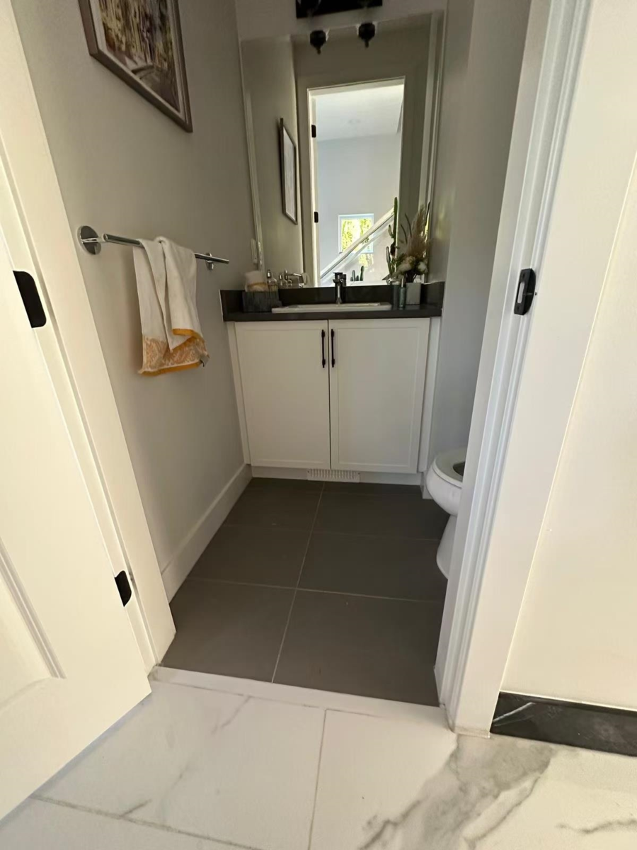 Mudroom Photo of 11377 Mcdougal Street, Maple Ridge, BC