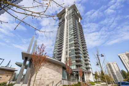210 450 Westview Street, Coquitlam, BC, Coquitlam West — 2 bed apartment/condo for sale