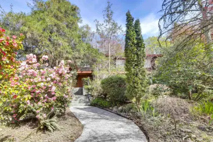 3770 Cedar Crescent, Vancouver, BC, Vancouver — Single Family Residence for sale