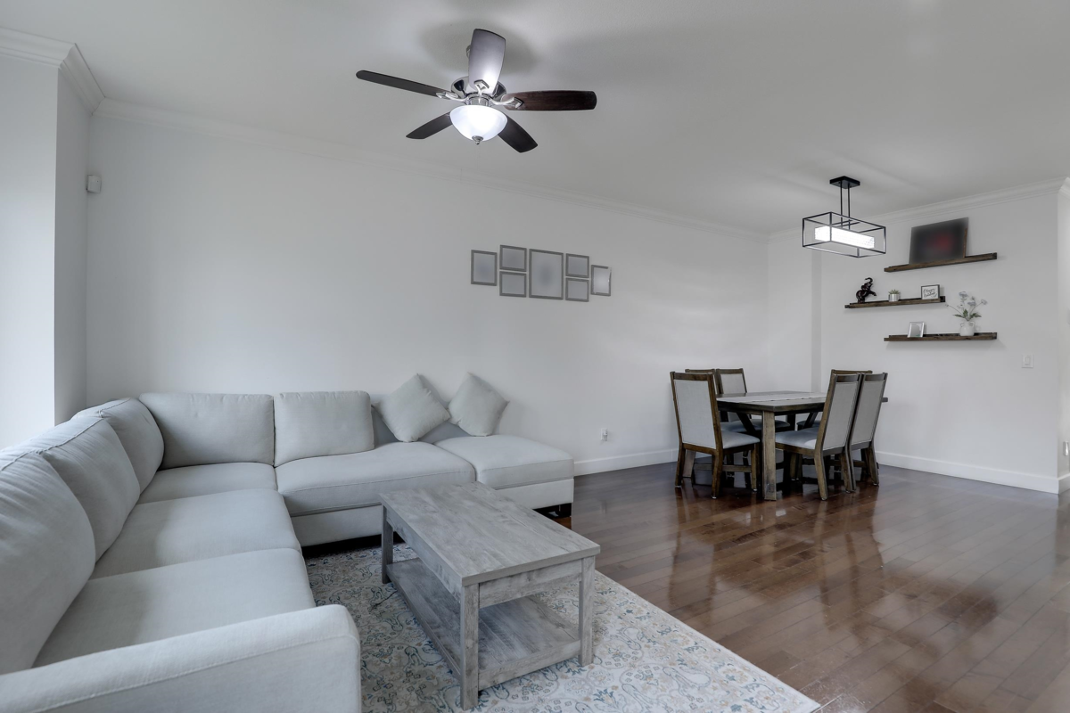 Breakfast Nook Photo of 2 32792 Lightbody Court, Mission, BC