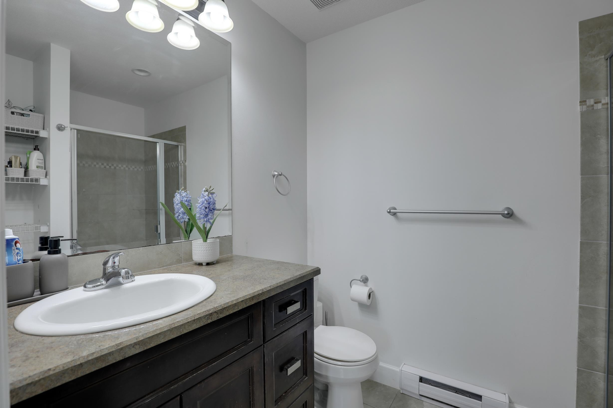 Outdoor Deck Photo of 2 32792 Lightbody Court, Mission, BC