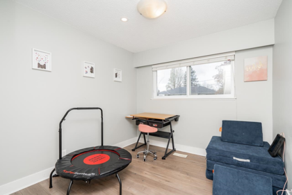 Powder Room Photo of 11278 206 Street, Maple Ridge, BC