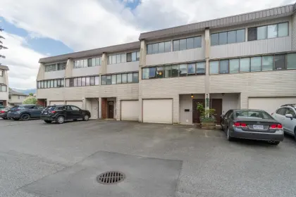 15 9446 Hazel Street, Chilliwack, BC, Chilliwack — Townhouse for sale