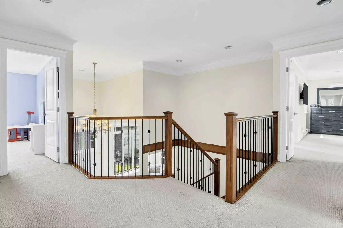 Loft / Bonus Room Photo of 14845 72a Avenue, Surrey, BC