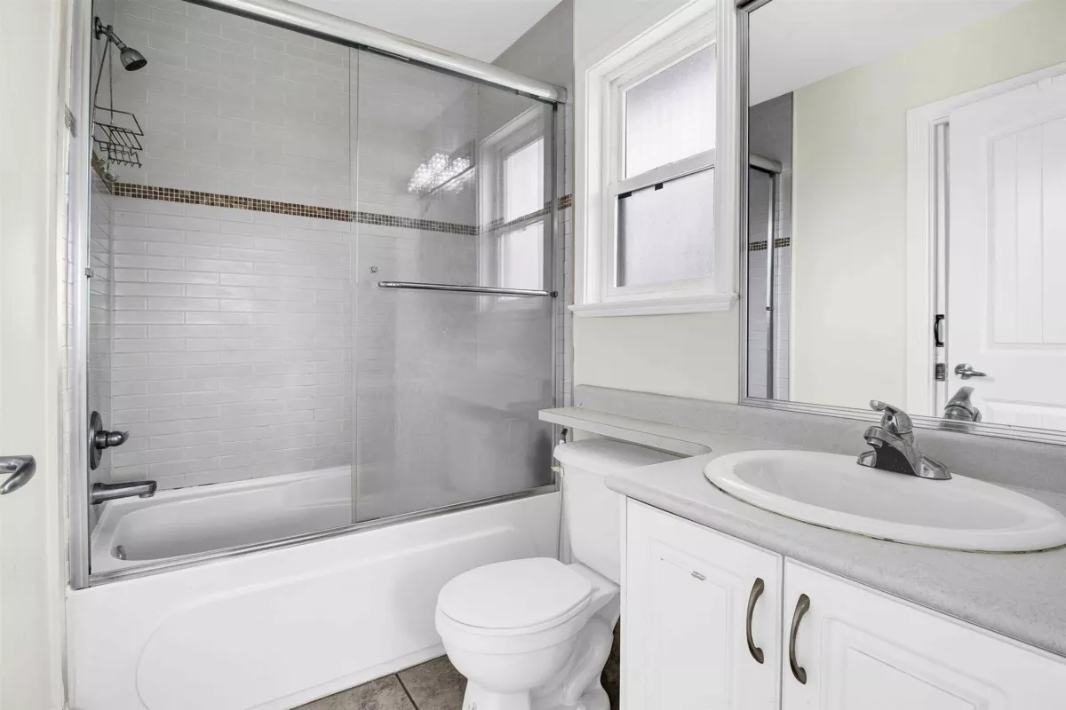 Outdoor Patio Photo of 14845 72a Avenue, Surrey, BC