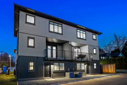 2 33586 Huggins Avenue, Abbotsford, BC, Abbotsford — Half Duplex for sale