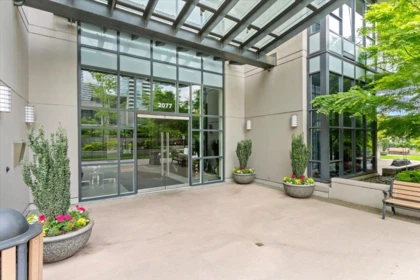 607 2077 Rosser Avenue, Burnaby, BC, Burnaby — Apartment/Condo for sale