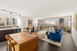 101 2135 Argyle Avenue, West Vancouver, BC