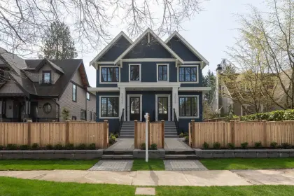 3026 W 32nd Avenue, Vancouver, BC, Vancouver — Half Duplex for sale