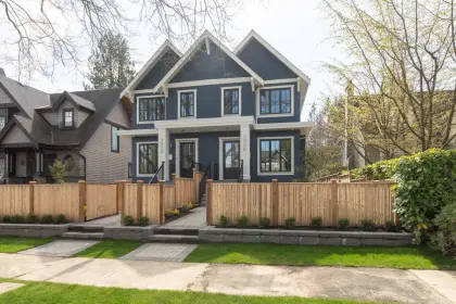 3026 W 32nd Avenue, Vancouver, BC, Vancouver — Half Duplex for sale