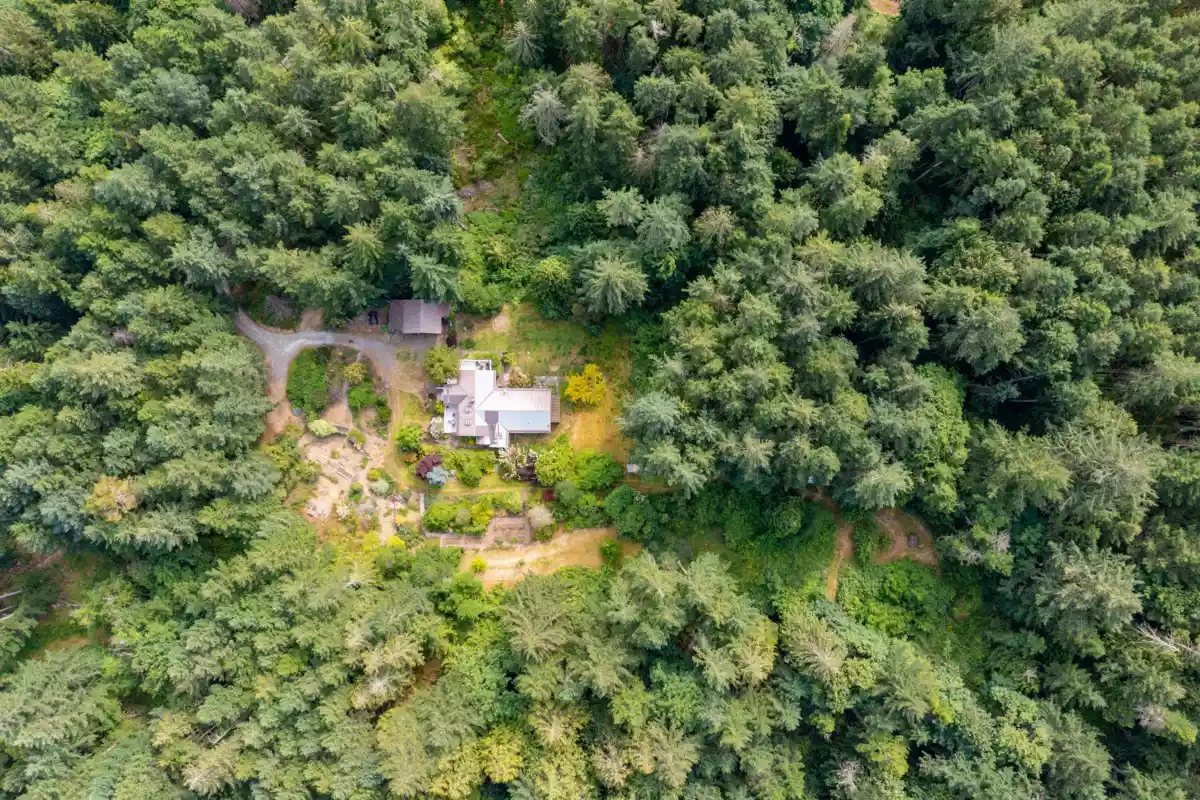 Community Amenities Photo (Clubhouse) of 211 Morgan Road, Galiano Island, BC