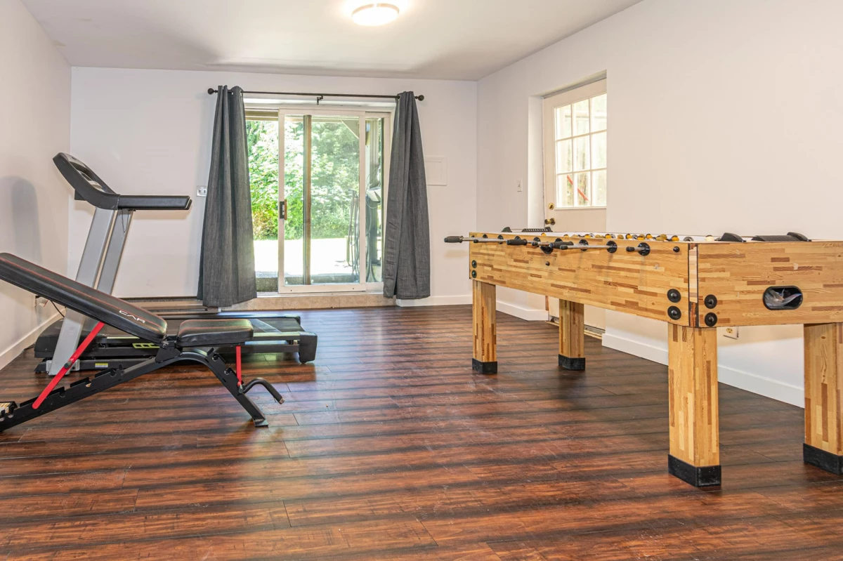 Hallway Photo of 211 Morgan Road, Galiano Island, BC