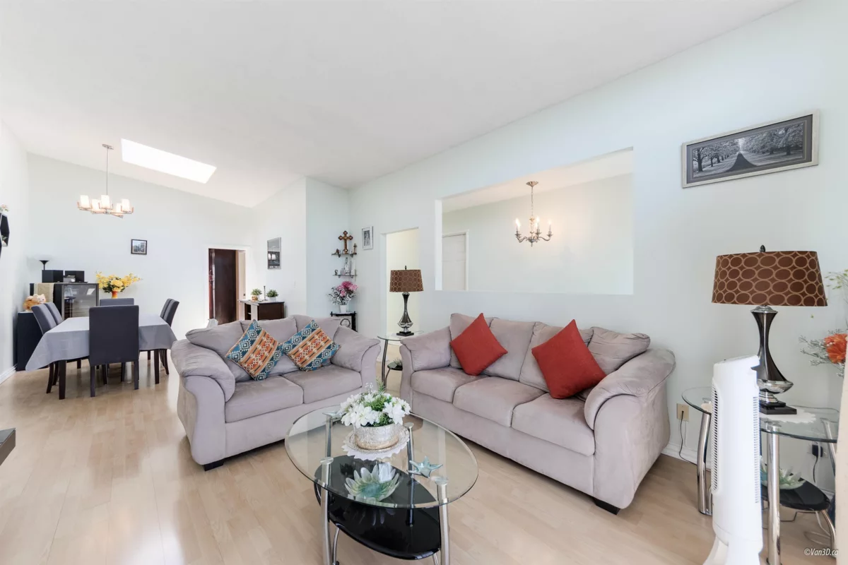 Exterior Front Photo of 7457 16th Avenue, Burnaby, BC