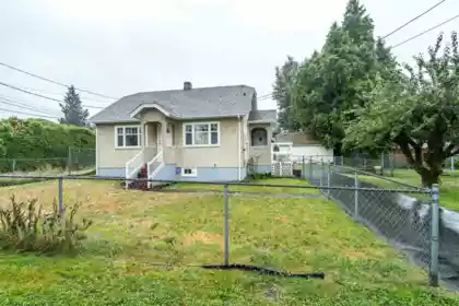 33884 Mayfair Avenue, Abbotsford, BC, Abbotsford — Single Family Residence for sale