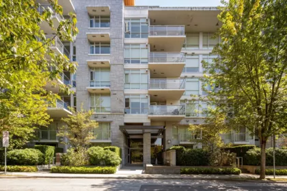 104 6080 Iona Drive, Vancouver, BC, Vancouver — Townhouse for sale