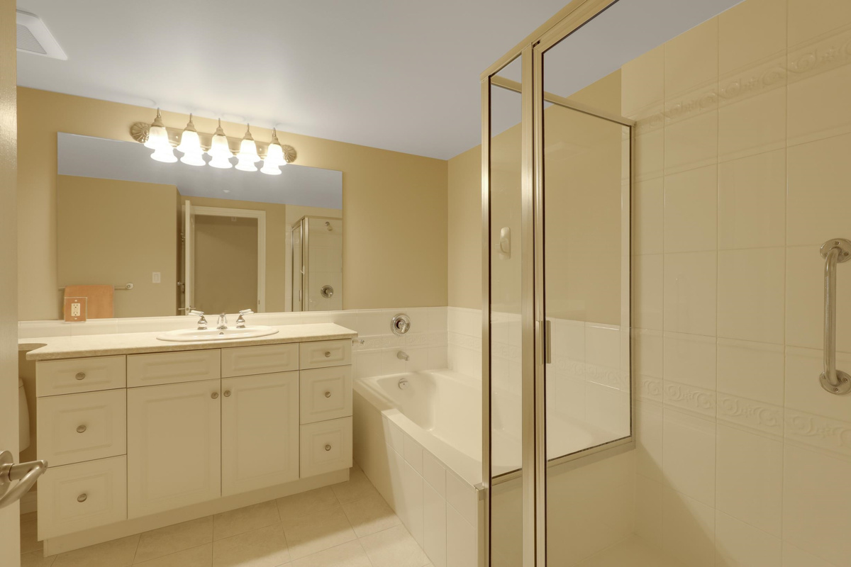 Basement Recreation Room Photo of 301 1330 Hunter Road, Delta, BC