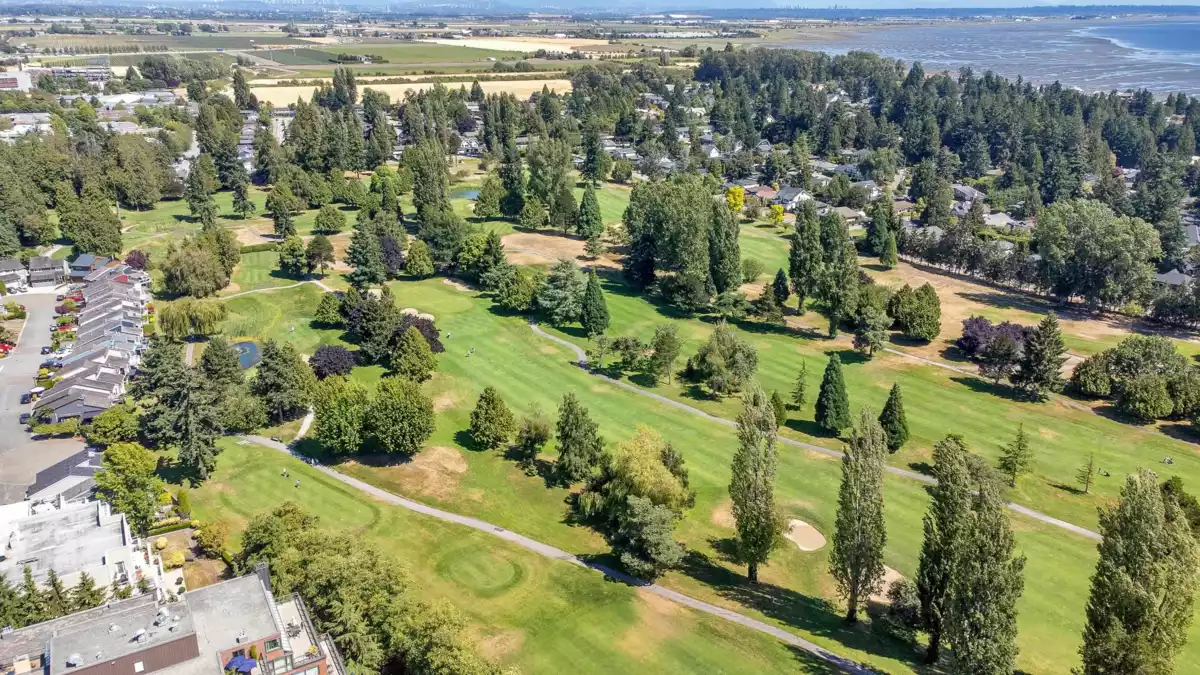 Guest Bathroom Photo of 301 1330 Hunter Road, Delta, BC