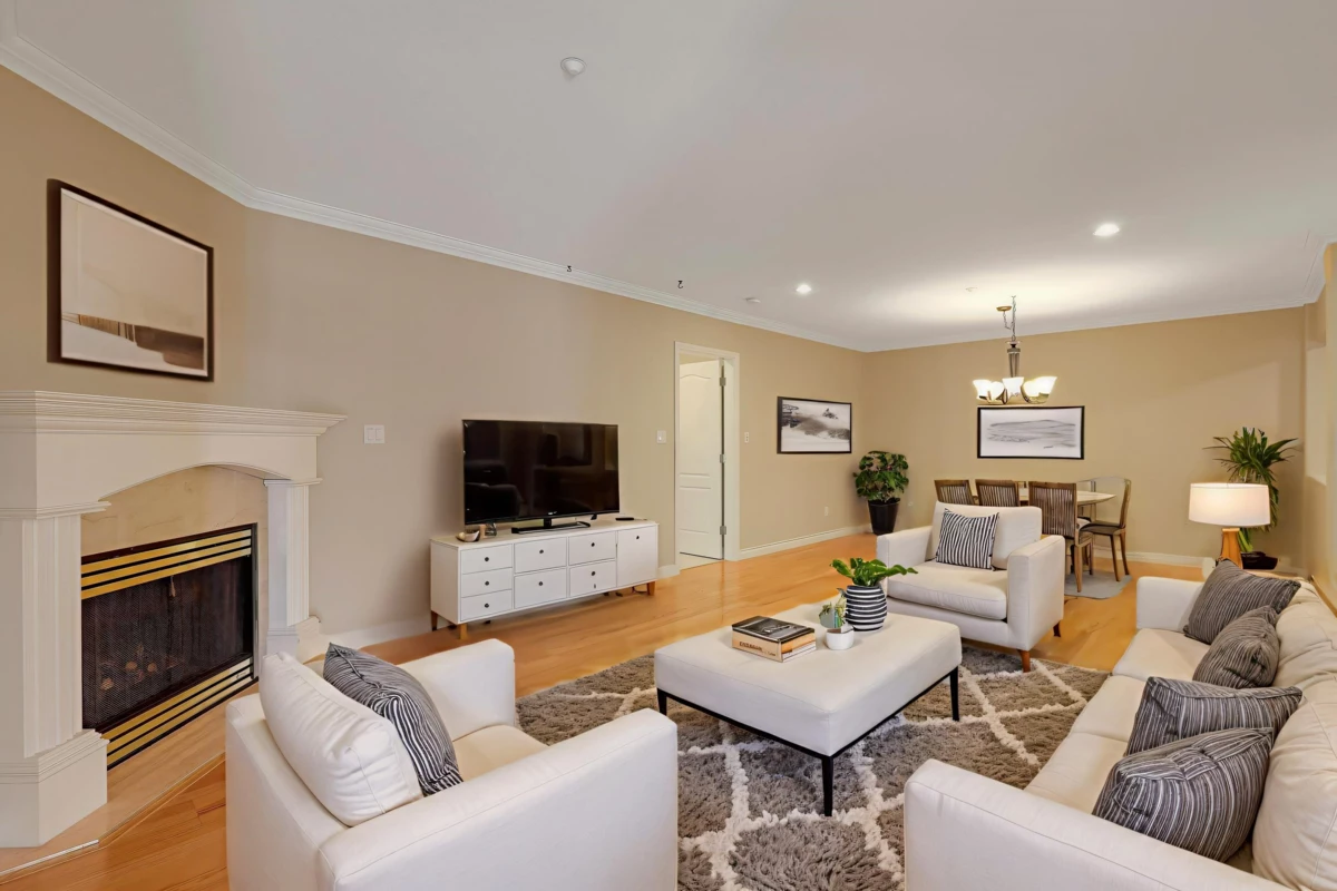 Kitchen Photo of 301 1330 Hunter Road, Delta, BC