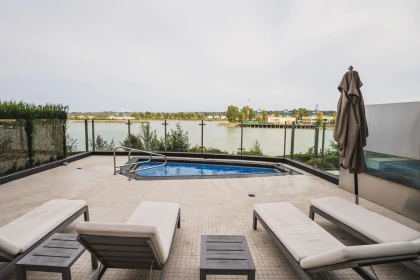 Outdoor Deck Photo of 608 210 Salter Street, New Westminster, BC
