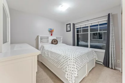 Guest Bathroom Photo of 25 14462 61a Avenue, Surrey, BC