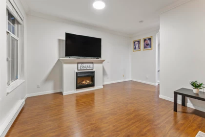Primary Bedroom Photo of 25 14462 61a Avenue, Surrey, BC