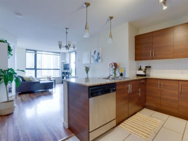 504 814 Royal Avenue, New Westminster, BC, New Westminster — Apartment/Condo for sale