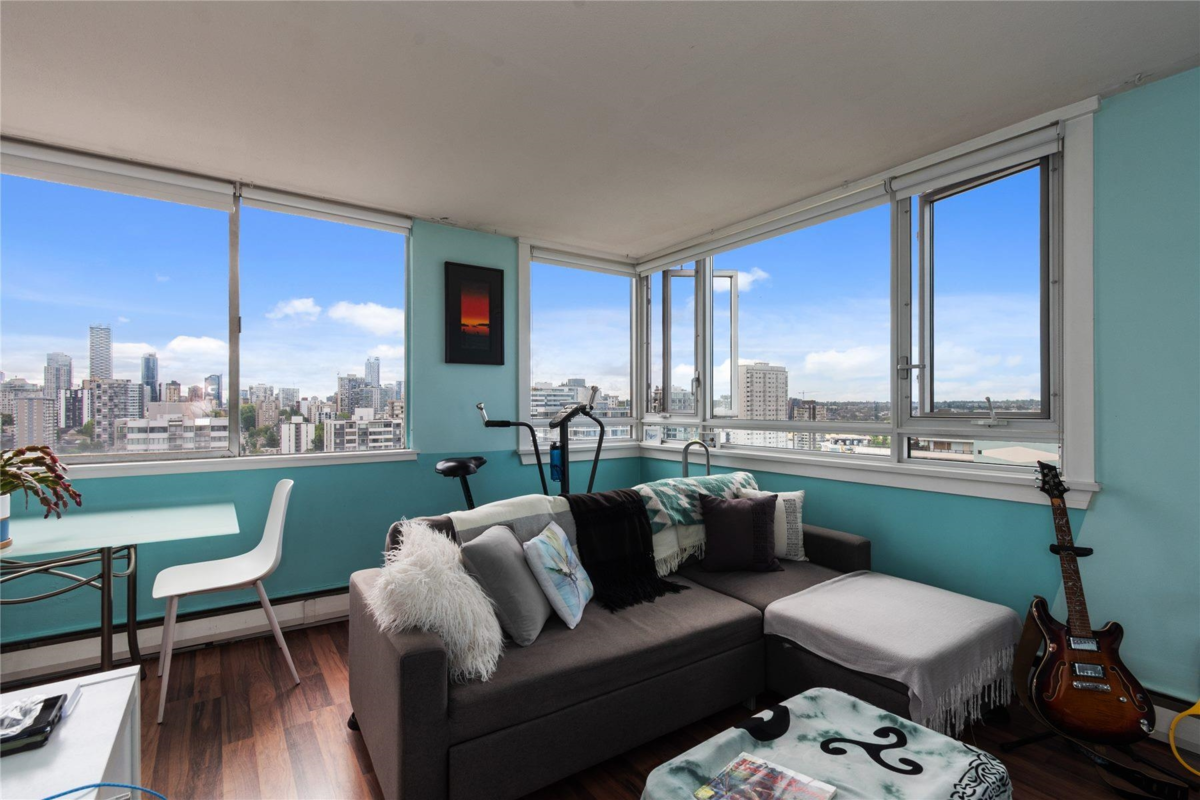 Primary Bathroom Photo of 2402 1850 Comox Street, Vancouver, BC