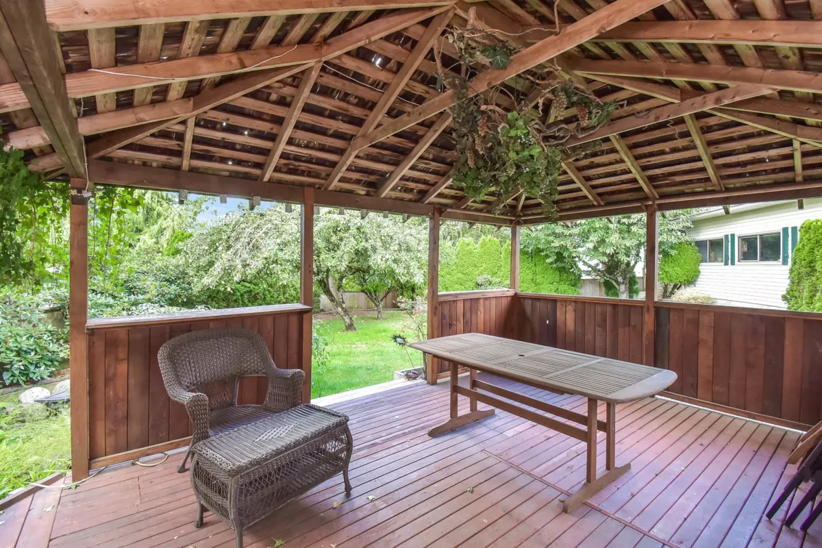 Dining Area Photo of 5533 183a Street, Surrey, BC