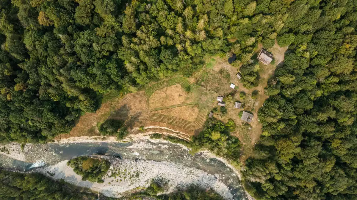Garage Interior Photo of 55270 Chilliwack Bench Fsr Road, Chilliwack, BC