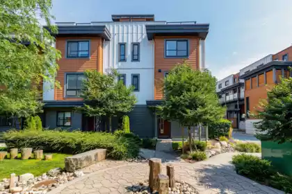 37 39769 Government Road, Squamish, BC, Squamish — Townhouse for sale