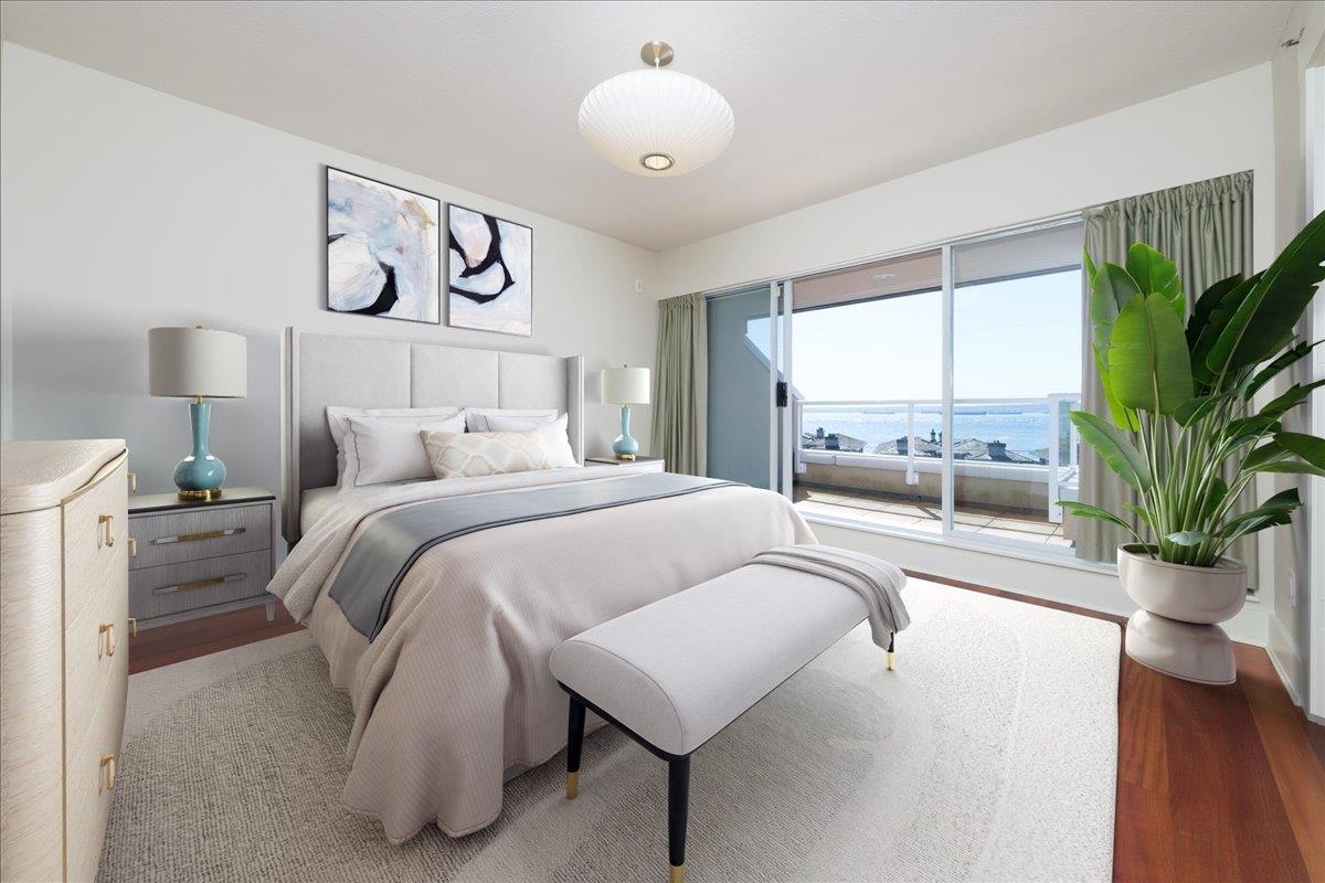 Bedroom 2 Photo of 302 2455 Bellevue Avenue, West Vancouver, BC