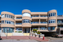 302 2455 Bellevue Avenue, West Vancouver, BC