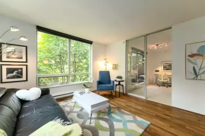 501 1055 Homer Street, Vancouver, BC, Vancouver — Apartment/Condo for sale