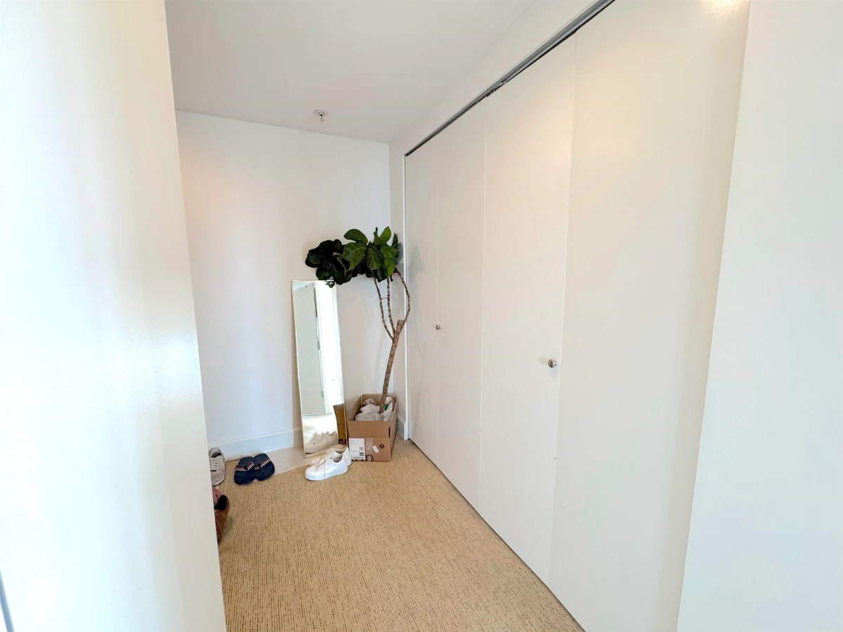 Bedroom 3 Photo of 1503 121 W 15th Street, North Vancouver, BC