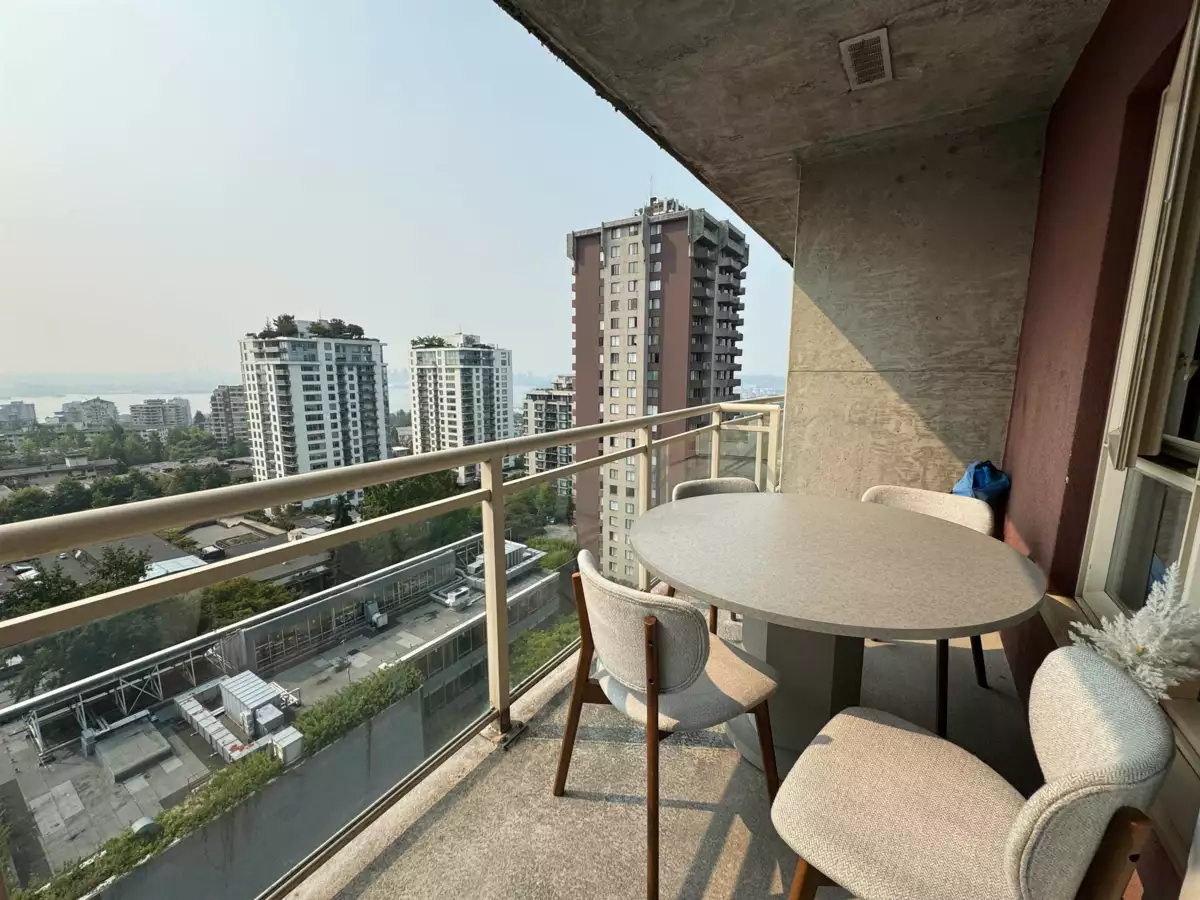 Dining Area Photo of 1503 121 W 15th Street, North Vancouver, BC