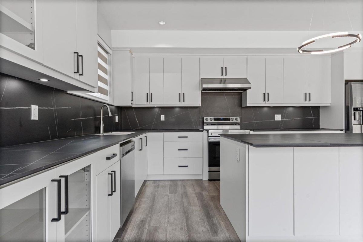 Bedroom 4 Photo of 853 Willow Place, Harrison Hot Springs, BC