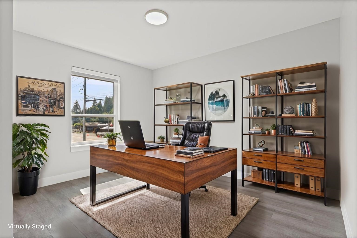 Kitchen Photo of 853 Willow Place, Harrison Hot Springs, BC