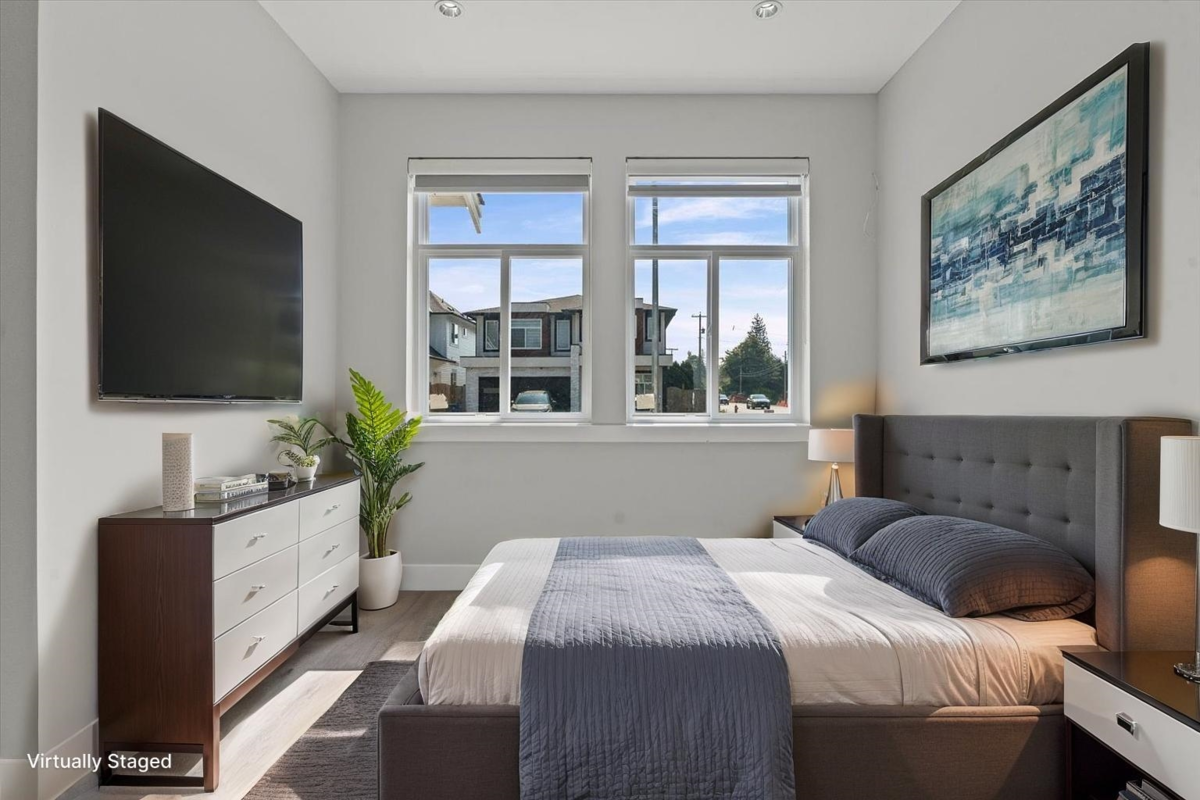 Outdoor Deck Photo of 853 Willow Place, Harrison Hot Springs, BC