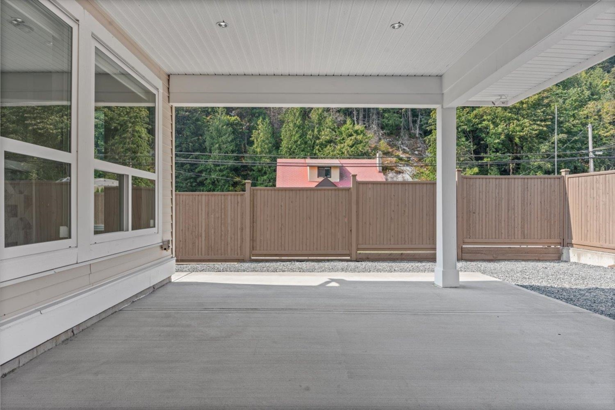 Swimming Pool Photo of 853 Willow Place, Harrison Hot Springs, BC