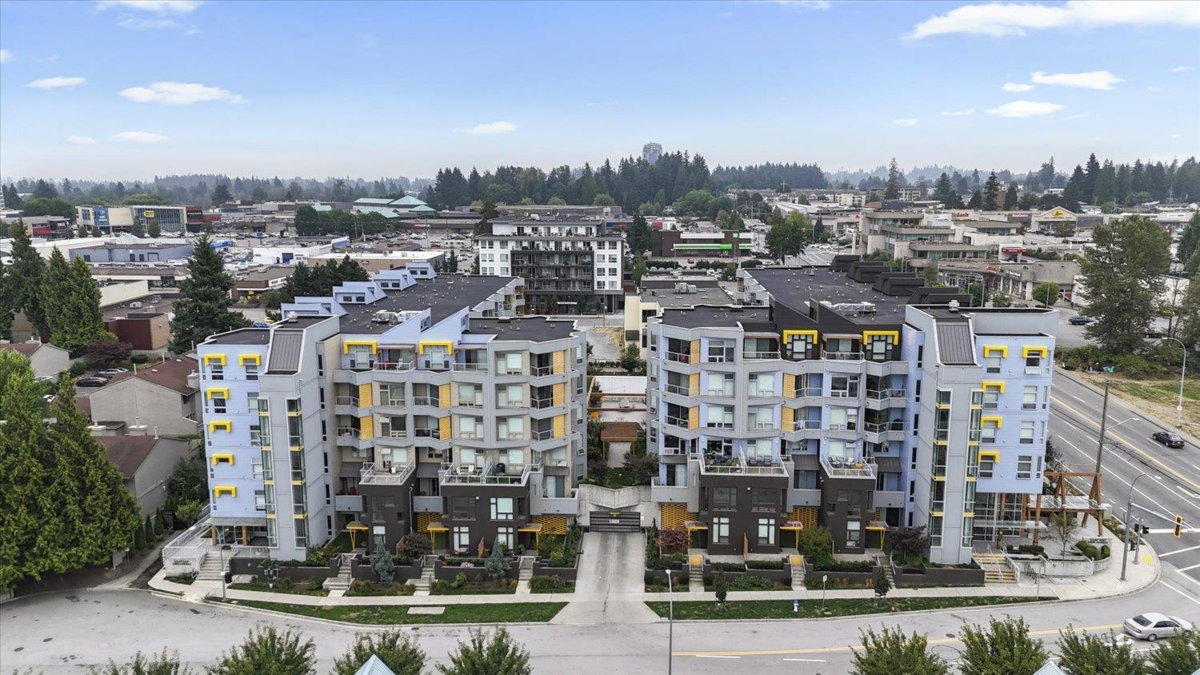 Exterior Rear Photo of 509 32838 Landeau Place, Abbotsford, BC